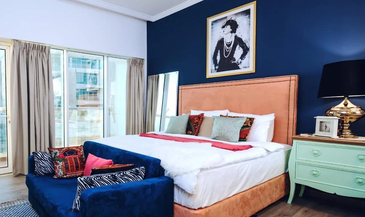 Near Burj Khalifa, Downtown - Burj Al Nujoom Apartment Dubai United Arab Emirates