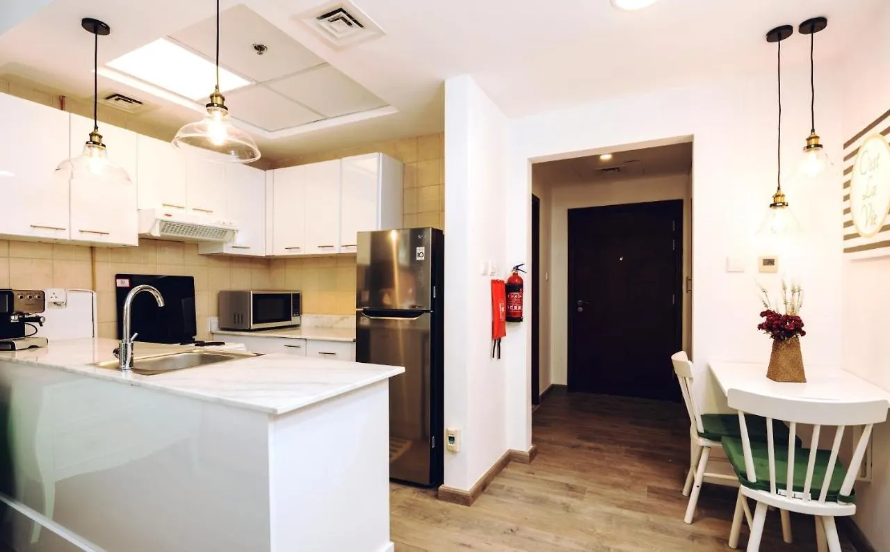 Near Burj Khalifa, Downtown - Burj Al Nujoom Apartment Dubai 0*,  United Arab Emirates
